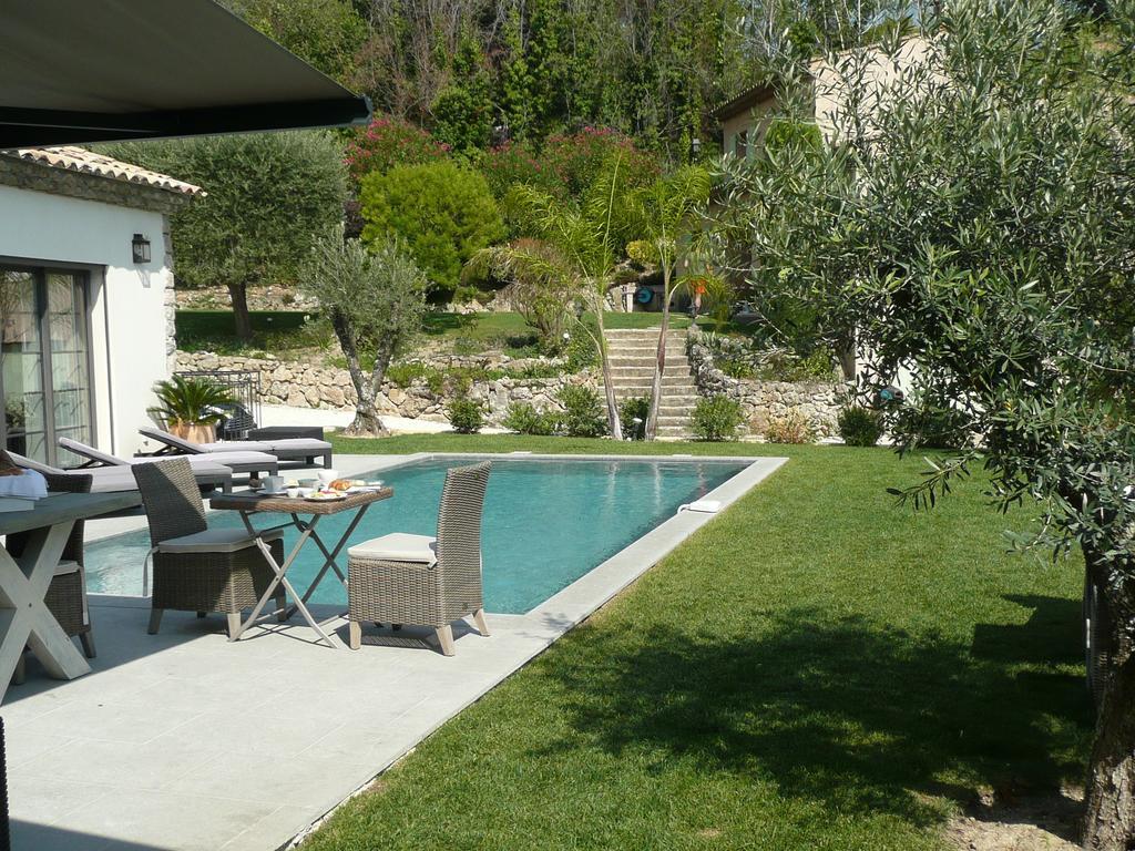 Etoile De Saint Paul Apartment Exterior photo